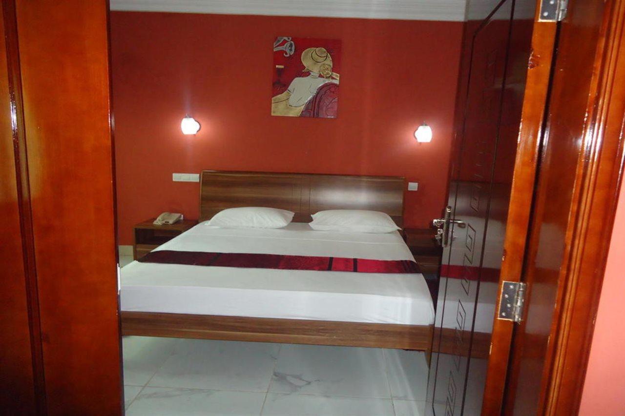 Hotel Residence La Corniche Dakar Exterior photo