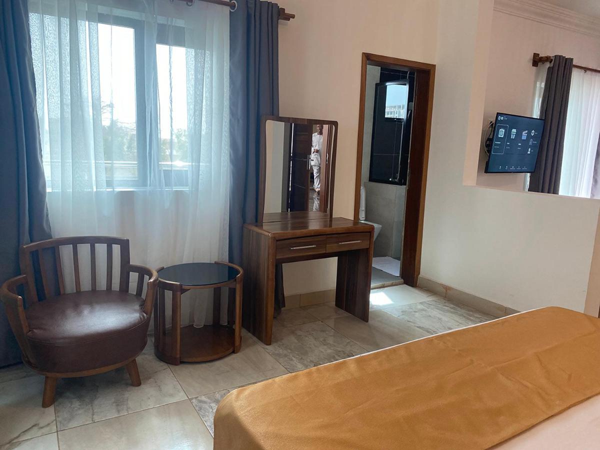 Hotel Residence La Corniche Dakar Exterior photo
